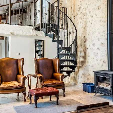 Maison Jospin * Eynesse